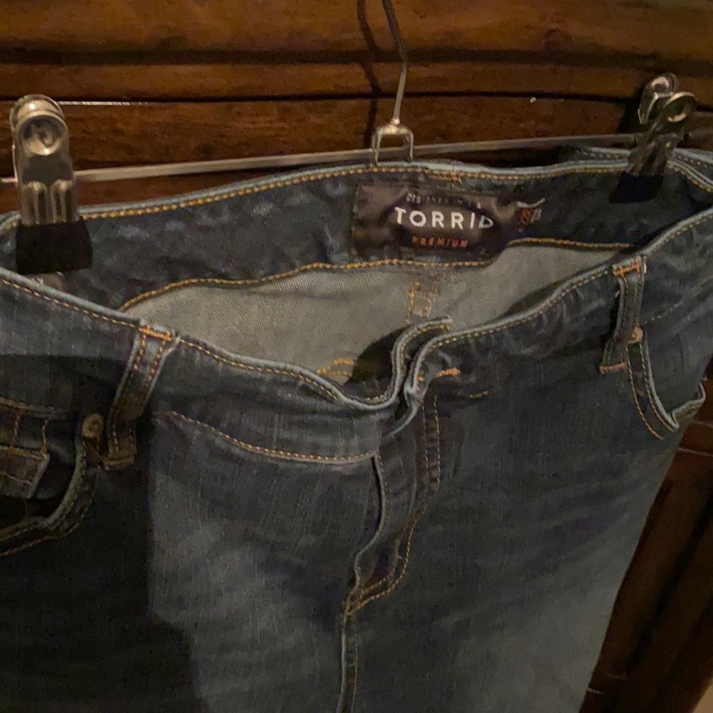 Torrid jeans size 22 reg